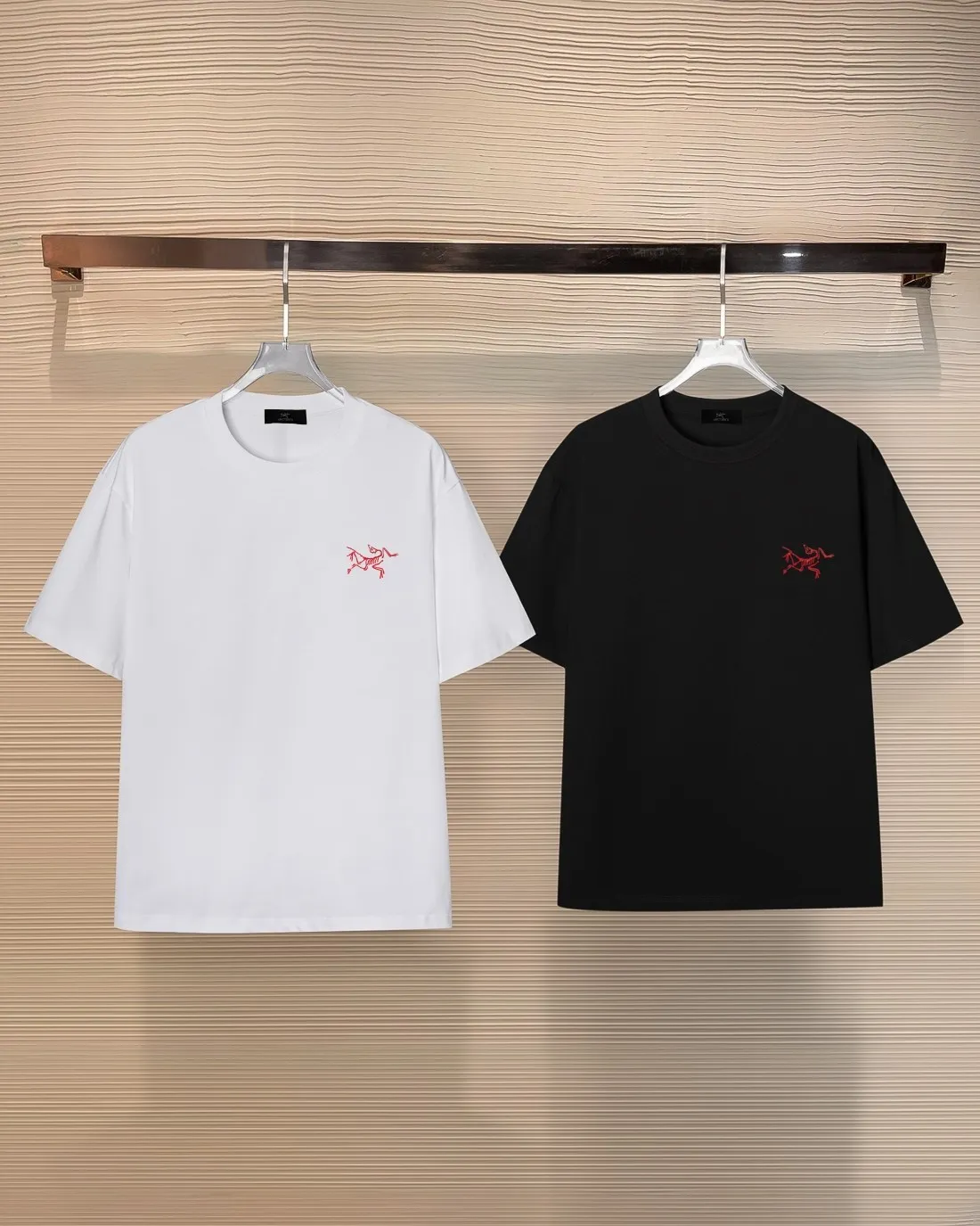 ARC TERYX* Classic logo T ✅ Quality ‼ ● ● ● 1：1 ● ●Size：S M L XL